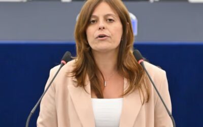 Ilaria Salis deve sottoporsi al suo giusto processo